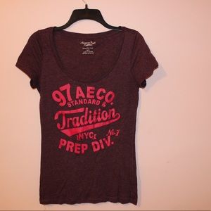 American Eagle Summer Short Sleeve Tee Maroon